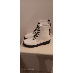 Bottines Ardenes Blanches Taille 41 Neuves